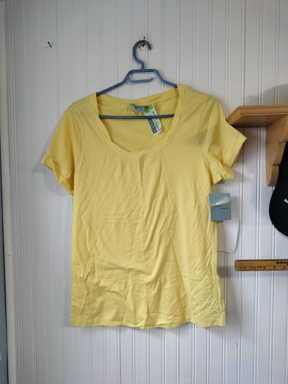 Vintage Sears Outlet Jessica Yellow Scoop Neck Women's Tee